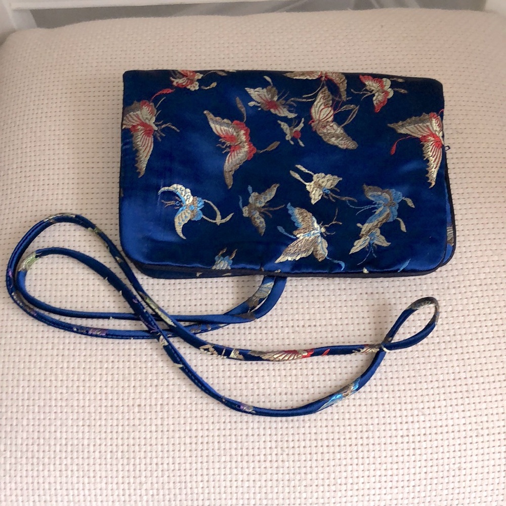 Japanese embroidered silk travel bag